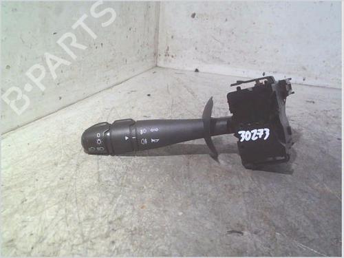 Used Headlight switch Headlight switch RENAULT TWINGO II (CN0_) 1.2 16V (CN0K, CN0V, CN0A) (76 hp) 33434064 33434064