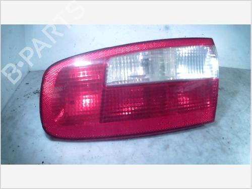 Højre baglygte bagklap RENAULT LAGUNA II (BG0/1_) 1.6 16V (BG0A, BG0L) (107 hp) 26101252
