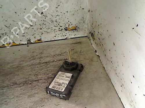 Used Electronic module RENAULT CLIO III (BR0/1, CR0/1) 1.5 dCi (BR0H, CR0H, CR1S, BR1S) (106 hp) 26064922