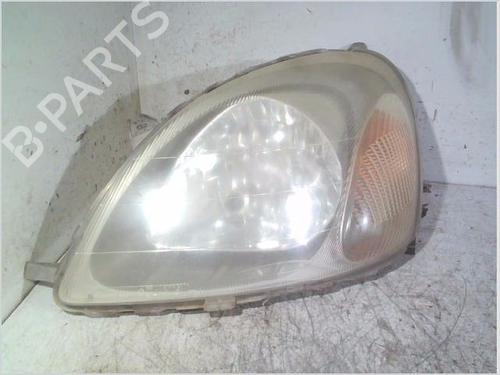 Used Left headlight TOYOTA YARIS (_P1_) 1.4 D-4D (NLP10_, NLP10R) (75 hp) 26293151