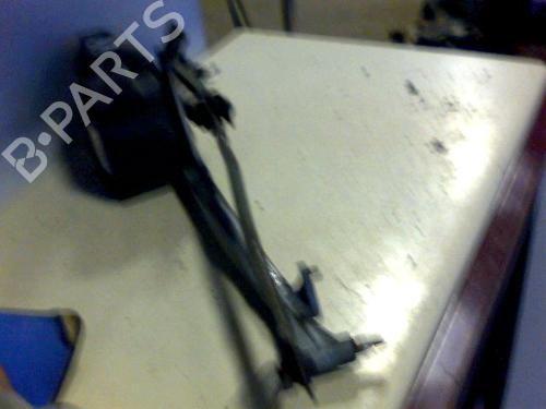 Used Front wipers mechanism FIAT PUNTO (176_) 1.7 D (57 hp) 26064614