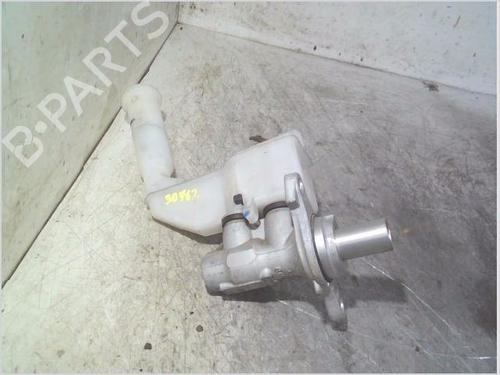 Brake master cylinder NISSAN JUKE (F15) 1.5 dCi | BP29633481M77 