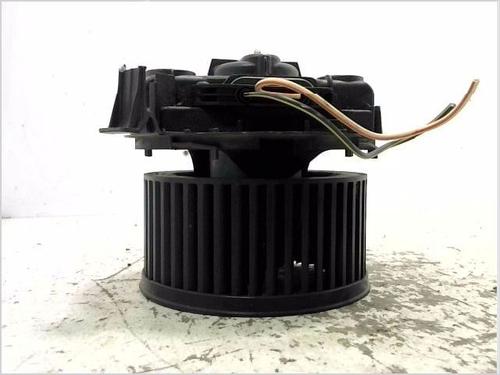 Used Heater blower motor RENAULT CLIO III (BR0/1, CR0/1) 1.5 dCi (C/BR0G, C/BR1G) (68 hp) 30883533