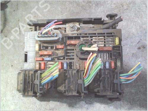 Scatola fusibili CITROËN C4 Picasso I MPV (UD_) 1.6 HDi (109 hp) 32263225