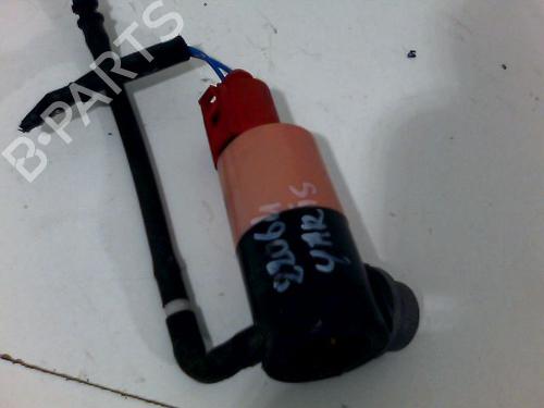 Washer pump TOYOTA YARIS (_P9_) 1.0 VVT-i (KSP90_, KSP90R) | BP26072988E24 