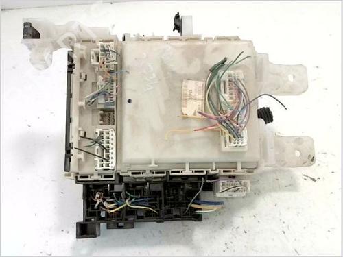 Fuse box TOYOTA RAV 4 III (_A3_) 2.2 D 4WD (ALA30_, ALA30R) | BP26701398E1 