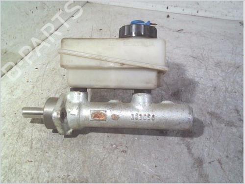 Maître-cylindre PEUGEOT J5 Bus (280P) 2.5 D (73 hp) 32025916