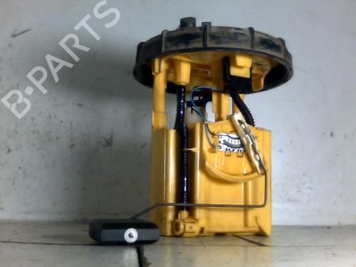 Used Fuel pump PEUGEOT EXPERT Van (222) 2.0 HDI (94 hp) 26118135