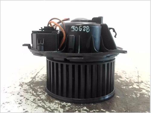 Used Heater blower motor Heater blower motor VW GOLF VI (5K1) 2.0 TDI (110 hp) 36504144 36504144