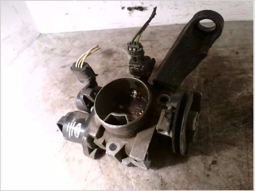 Used Throttle body RENAULT CLIO II (BB_, CB_) 1.2 (BB0A, BB0F, BB10, BB1K, BB28, BB2D, BB2H, CB0A,... (58 hp) 26107657