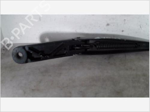 Front windshield wiper arm VW TOURAN (1T1, 1T2) 2.0 TDI 16V | BP26097945C143 