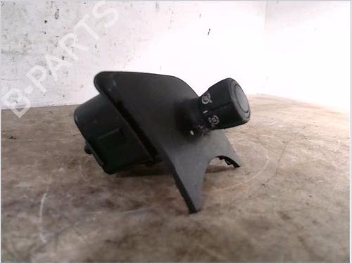 Used Switch RENAULT SCÉNIC II (JM0/1_) 1.5 dCi (JM02, JM13) (101 hp) 26107542