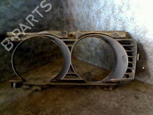 Used Headlight eyebrow BMW 5 (E34) 520 i 24V (150 hp) 26117230