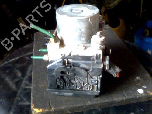 Used ABS pump RENAULT CLIO II (BB_, CB_) 1.5 dCi (B/CB07) (65 hp) 26098441