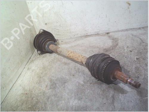 Transmisión delantera izquierda RENAULT MEGANE I (BA0/1_) 1.9 dCi (BA05, BA1F) (102 hp) 29526899