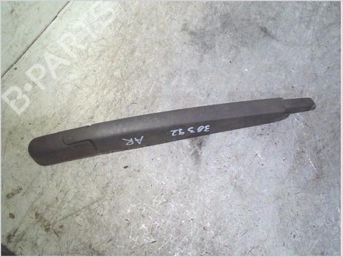 Used Rear windshield wiper arm RENAULT CLIO II (BB_, CB_) 1.5 dCi (B/CB07) (65 hp) 27508148
