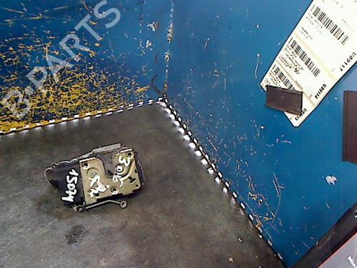 Used Front left lock PEUGEOT 306 Hatchback (7A, 7C, N3, N5) 1.9 D (69 hp) 27203086