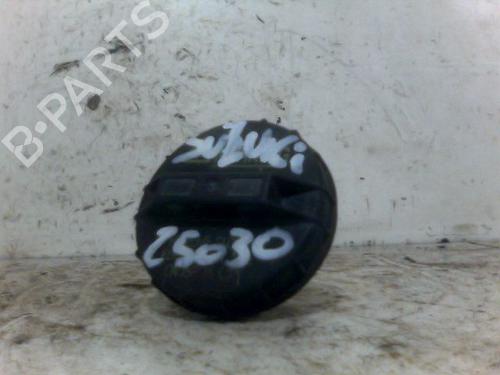 Used Fuel cap SUZUKI SWIFT II Hatchback (EA, MA) 1.0 i (SF310, AA44) (54 hp) 26080307