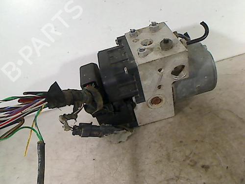 Used ABS pump PEUGEOT BOXER Van (244) 2.2 HDi (101 hp) 26117399