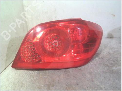 Fanale posteriore destro PEUGEOT 307 (3A/C) 1.6 HDi (90 hp) 30170098