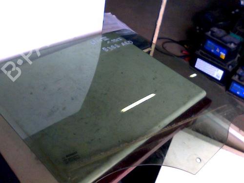 Dør rude højre bagtil RENAULT CLIO III (BR0/1, CR0/1) 1.5 dCi (BR17, CR17) (86 hp) 29971673