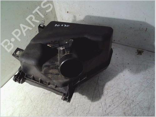 Used Air filter box TOYOTA AURIS (_E15_) 1.4 D-4D (NDE150_, NDE150R) (90 hp) 26114988