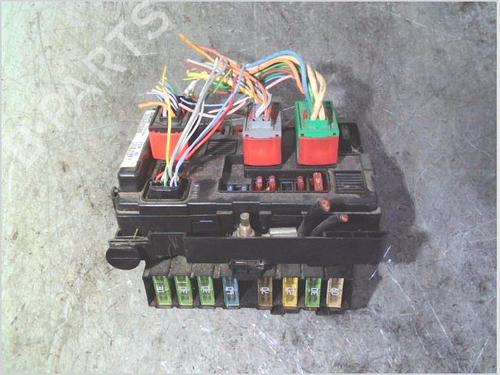Sikringsdose Sikringsdose PEUGEOT 307 (3A/C) 1.6 HDi 110 (109 hp) 33463484 33463484