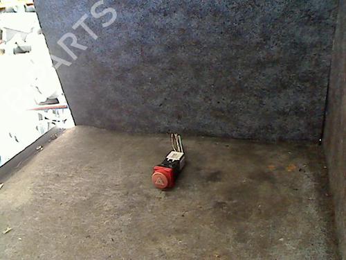 Used Warning switch CITROËN XSARA Coupe (N0) 1.4 i (75 hp) 29483050