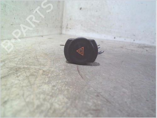Used Warning switch DACIA LOGAN MCV (KS_) 1.5 dCi (KS0W) (86 hp) 32683407