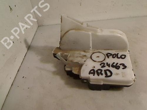 Used Rear right lock VW POLO III (6N1) 64 1.9 D (64 hp) 26081649