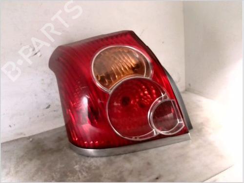Used Left taillight TOYOTA AVENSIS (_T25_) 2.0 D-4D (ADT250_, ADT250R) (126 hp) 29482833