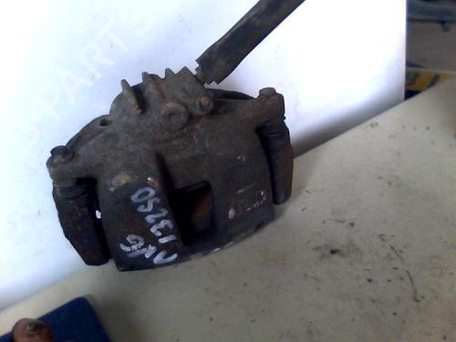 Venstre bremsekaliber foran PEUGEOT 307 (3A/C) 2.0 16V (136 hp) 28127292