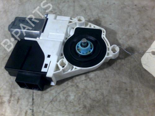 Used Front right window mechanism SEAT IBIZA III (6L1) 1.4 TDI (70 hp) 26056769