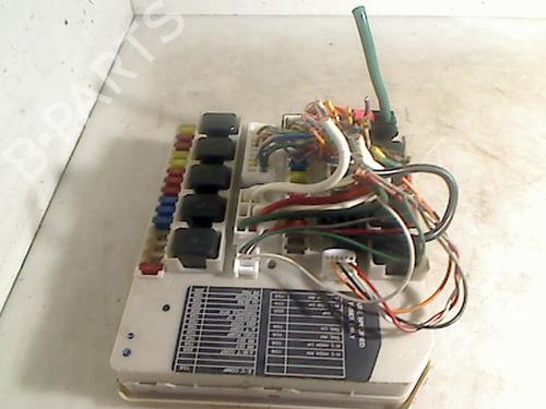 Used Fuse box NISSAN MICRA III (K12) 1.2 16V (65 hp) 26096757