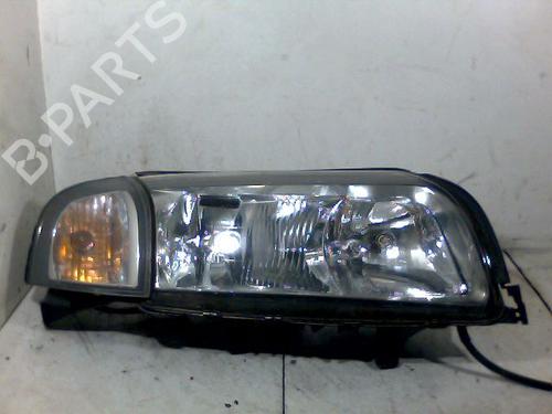 Højre forlygte VOLVO S80 I (184) 2.4 (170 hp) 26080830