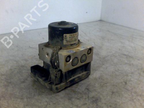 Used ABS pump RENAULT LAGUNA I (B56_, 556_) 2.2 dT (B569) (113 hp) 26062259