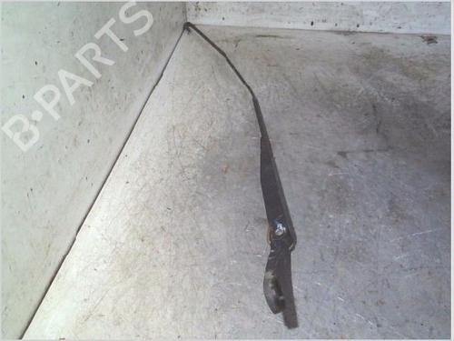 Used Front windshield wiper arm Front windshield wiper arm 39502954 39502954