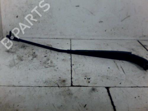Used Front windshield wiper arm PEUGEOT 407 (6D_) 1.6 HDi 110 (6D9HZC, 6D9HYC) (109 hp) 26079148