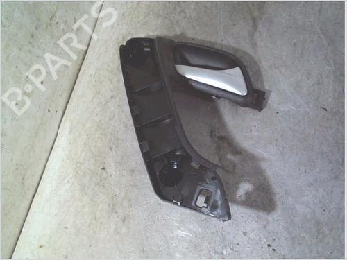 Used Rear right interior door handle Rear right interior door handle VW POLO V (6R1, 6C1) 1.4 TDI (90 hp) 40451210 40451210