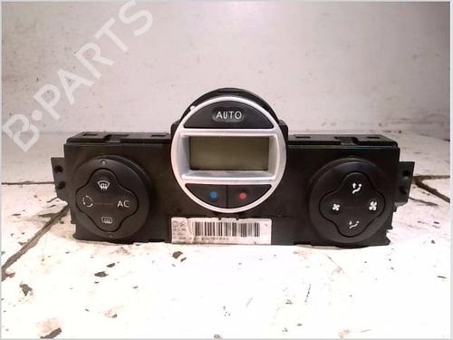 Used Climate control RENAULT SCÉNIC II (JM0/1_) 1.9 dCi (JM0G, JM12, JM1G, JM2C) (120 hp) 26096509