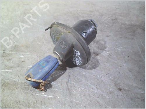 Used Fuel cap Fuel cap 38649433 38649433