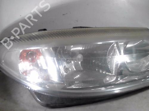 Used Right headlight RENAULT LAGUNA II Grandtour (KG0/1_) 1.9 dCi (KG0E, KG0R) (100 hp) 26092870