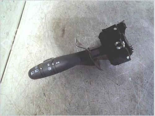 Used Headlight switch Headlight switch RENAULT CLIO II (BB_, CB_) 1.2 (BB0A, BB0F, BB10, BB1K, BB28, BB2D, BB2H, CB0A,... (58 hp) 36071207 36071207