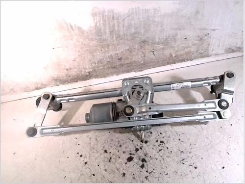 Used Front wiper motor VW POLO V (6R1, 6C1) 1.2 (60 hp) 26111242