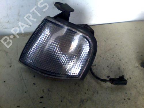 Used Left front indicator NISSAN PRIMERA Hatchback (P10) 1.6 (90 hp) 26060639
