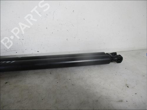 Gassdemper Bakluke PEUGEOT 206 Hatchback (2A/C) 1.4 16V | BP26095152C138 