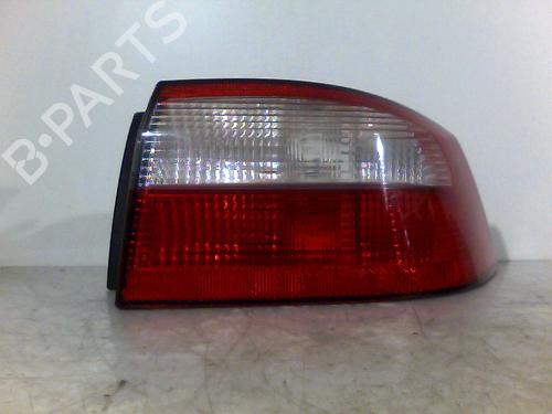 Højre baglygte RENAULT LAGUNA II (BG0/1_) 1.8 16V (BG0B, BG0C, BG0J, BG0M, BG0V) (121 hp) 26070912