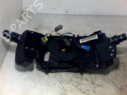 Used Steering column stalk RENAULT SCÉNIC II (JM0/1_) 1.9 dCi (JM0G, JM12, JM1G, JM2C) (120 hp) 26094528