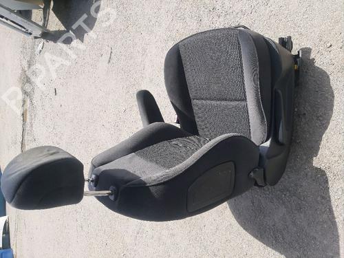 Asiento delantero derecho Asiento delantero derecho PEUGEOT 207 (WA_, WC_) 1.6 HDi (90 hp) 35793409 35793409