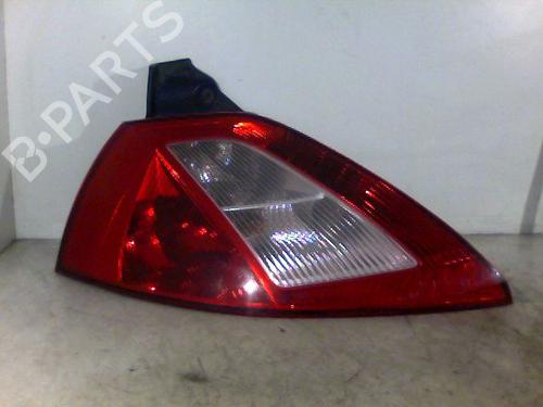 Used Left taillight RENAULT MEGANE II (BM0/1_, CM0/1_) 1.9 dCi (BM0G, CM0G) (120 hp) 26066505